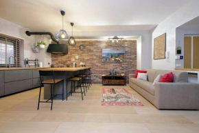 Modern Apartment in Rome with 1 Bedroom, 55 m² and More